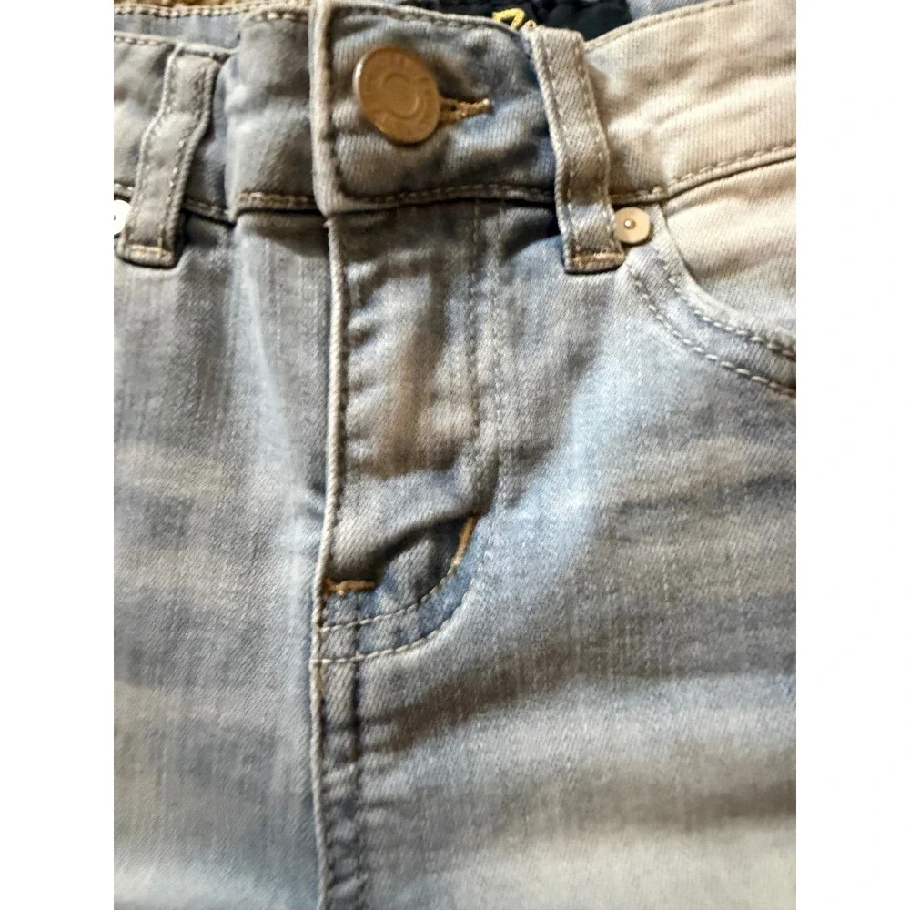 Indigo Rein Light Wash Cuffed Denim Shorts Size 00/22 Distressed Mini Jean